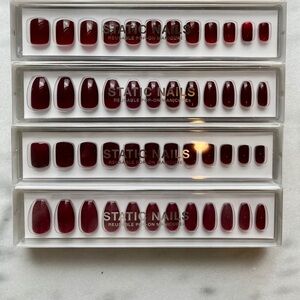 Static Nails Set of 4 Bundle Pop on Manicure